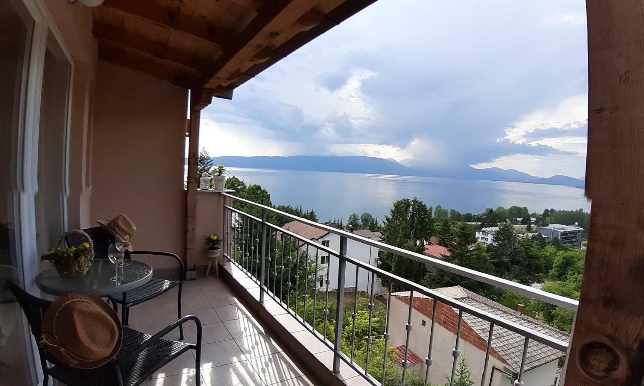 Villa Chingo Ohrid Bagian luar foto